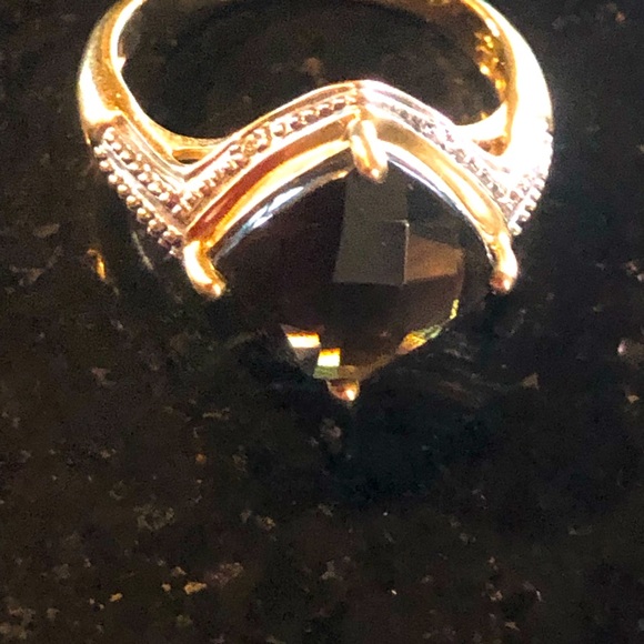 14k Gold Ring with Smokey Quartz Gemstone - Picture 5 of 5